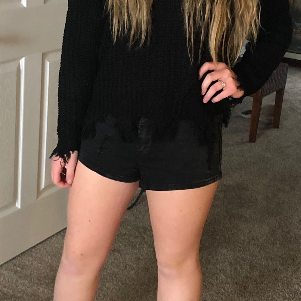 Denim “Booty” Shorts‎ - Picture 4 of 14